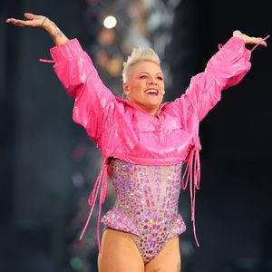 Pink kehrt nach Konzertabsage topfit zurück auf die Bühne