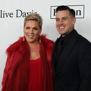 Carey Hart teilt das Geheimnis seiner langen Ehe mit Pink