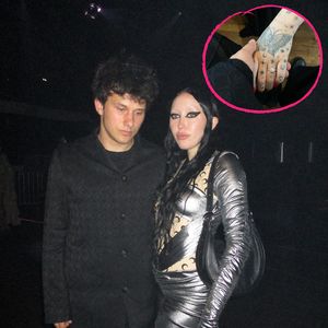 Großer Klunker: Noah Cyrus bestätigt Verlobung mit Pinkus!