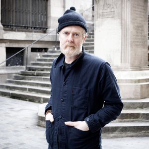 Tausende Fans zollen Glen Hansard bei Totenwache Tribut