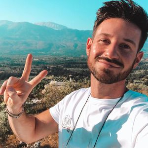 "Prince Charming"-Alex bei seinem Einzug in die TV-Villa auf Kreta
