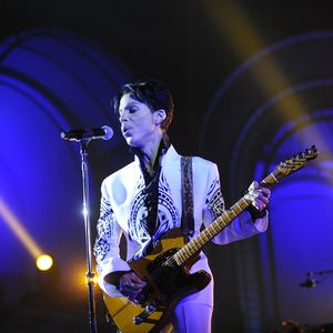 Ausbeutung: Anwälte machen Gewinn mit Prince' Tod!