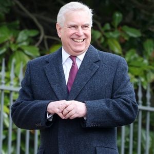 Prinz Andrew zieht sich von royalen Weihnachtsfeiern zurück