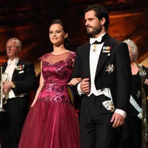 Ohne Carl Philip: Sofia Hellqvist meistert 1. Job alleine