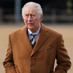 Prinz Charles verlieh Adele Verdienstorden