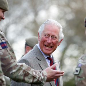 Erster Termin nach Philips Beerdigung: Prinz Charles strahlt