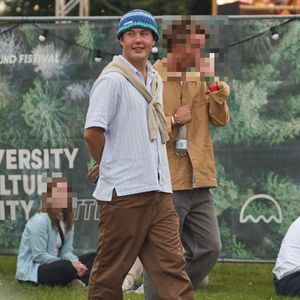 Prinz Christian von Dänemark (18) feiert auf Techno-Festival