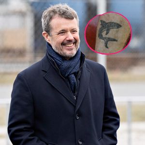 Einen Hai und ein Ornament: König Frederik hat zwei Tattoos!