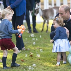 Einfach tierisch: Prinz George & Charlotte auf Kuschel-Kurs!