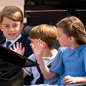 Mini-Royals bezaubern: Die Highlights des Queen-Jubiläums