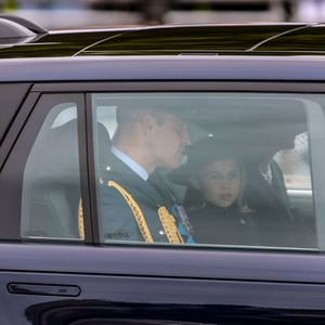 Beerdigung der Queen: Erste Bilder der royalen Familie