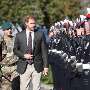 Prinz Harrys Presse-Klage: Zeitung entschuldigt sich bei ihm