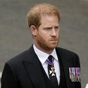 Wurde Prinz Harry von Zara Tindall auf Hochzeit beleidigt?