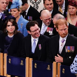 Krönung von König Charles: Mit ihnen kommt Prinz Harry an!