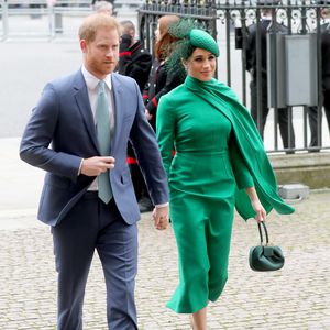 Wegen Royal-Monogramm: Fans sind wütend auf Harry und Meghan