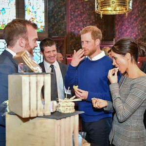 Zuckersüß: Prinz Harry & seine Meghan als lebensgroße Torte