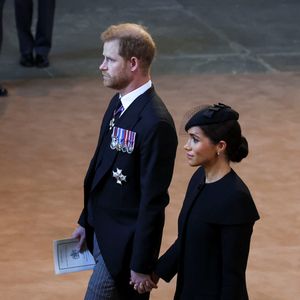 Werden Prinz Harry und Meghan bei der Krönung ausgebuht?