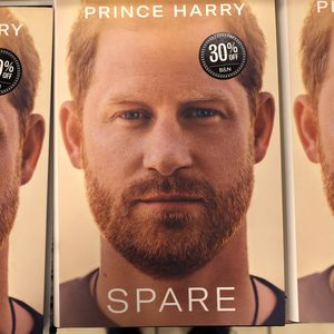 Prinz Harrys Memoiren sind jetzt schon ein Kassenschlager!