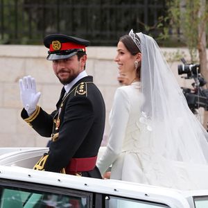 Neue Fotos: So traumhaft war die Hochzeit von Prinz Hussein!
