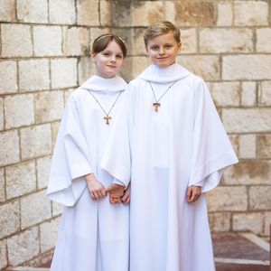 Prinz Jacques und Prinzessin Gabriella feiern Erstkommunion