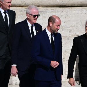 Papst-Beisetzung: Darum trug Prinz William blauen Anzug