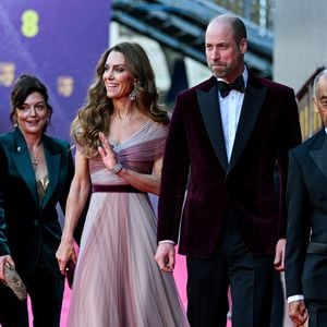Prinz William und Kate strahlen bei BAFTAs trotz Skandal