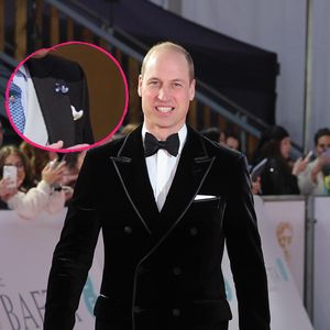 Blume am Revers: Prinz William zollt Prinzessin Diana Tribut