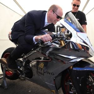 Prinz William gesteht geheime Biker-Trips in Verkleidung