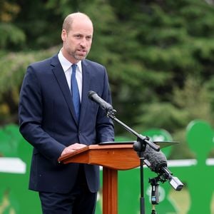 Starke Worte: Prinz William weiht humanitäres Denkmal ein