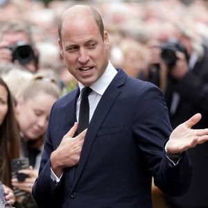 Prinz William beruhigt Fan: Hunden der Queen geht es gut!