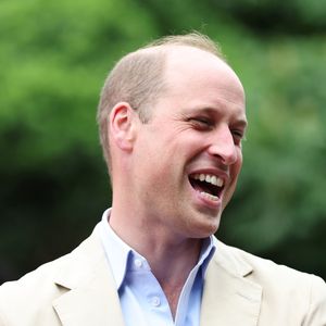 Ausgelassene Party: Prinz William schwingt im Klub die Hüfte