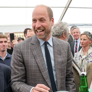 Prinz William sorgt für Gelächter bei einer Gin-Verkostung