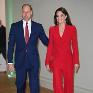 Zu Weihnachten: Prinz William und Kate beschenken Personal