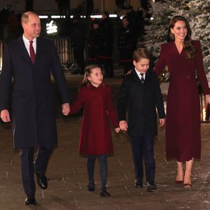 Prinz George und Charlotte überraschen bei Weihnachtskonzert