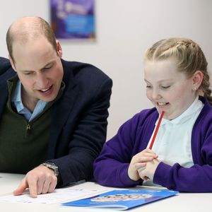 Zauberhaft: Hier spielt Prinz William Emoji-Bingo mit Kids