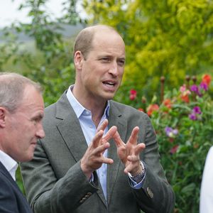 Überraschung! Prinz William serviert Burger aus Foodtruck