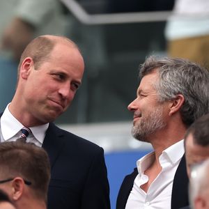 So endete das EM-Spiel für Prinz William und König Frederik!