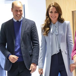 Nach Trauerphase: Prinz William und Kate strahlen bei Besuch
