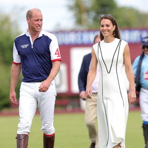 Prinz William ohne Prinzessin Kate bei Charity-Polo-Spiel