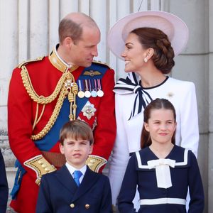 So verliebt zeigten sich Prinz William und Kate bei Parade!