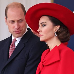 Prinz William schirmt Kate nach Bauch-OP ganz bewusst ab!