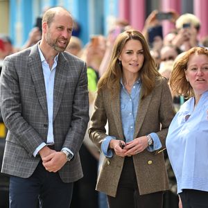 Prinz William und Kate zeigen sich am Hochzeitstag vereint