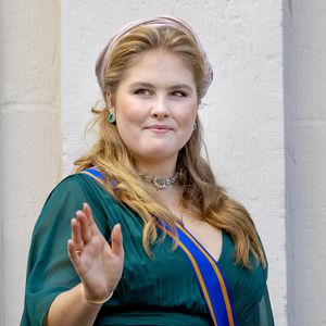 Prinzessin Amalia bekommt wohl bald 1,5 Millionen pro Jahr!