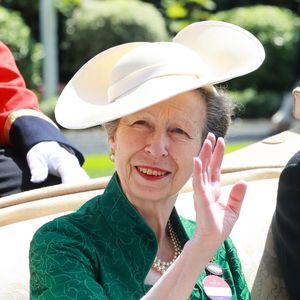 Hoher Besuch: Prinzessin Anne eröffnet deutsches Reitturnier
