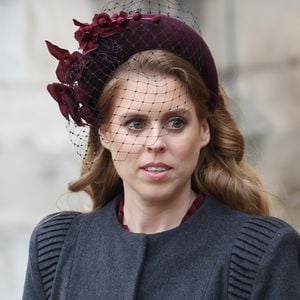 Bei Gedenkfeier: Prinzessin Beatrice bricht in Tränen aus