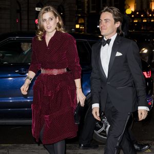 Prinzessin Beatrice' erster öffentlicher Auftritt mit Freund