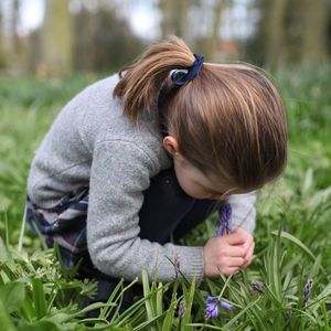 Herzogin Kate postet niedliches Blümchen-Foto von Charlotte!