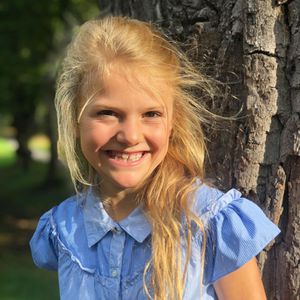 Neues Foto: So süß sieht Estelle bei ihrem Schulstart aus!