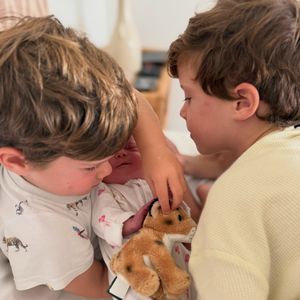 Prinzessin Eugenie zeigt erstmals ihre drei Kinder gemeinsam
