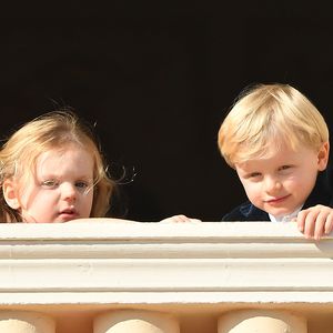 So süß läuten die Monaco-Twins den Weihnachts-Countdown ein